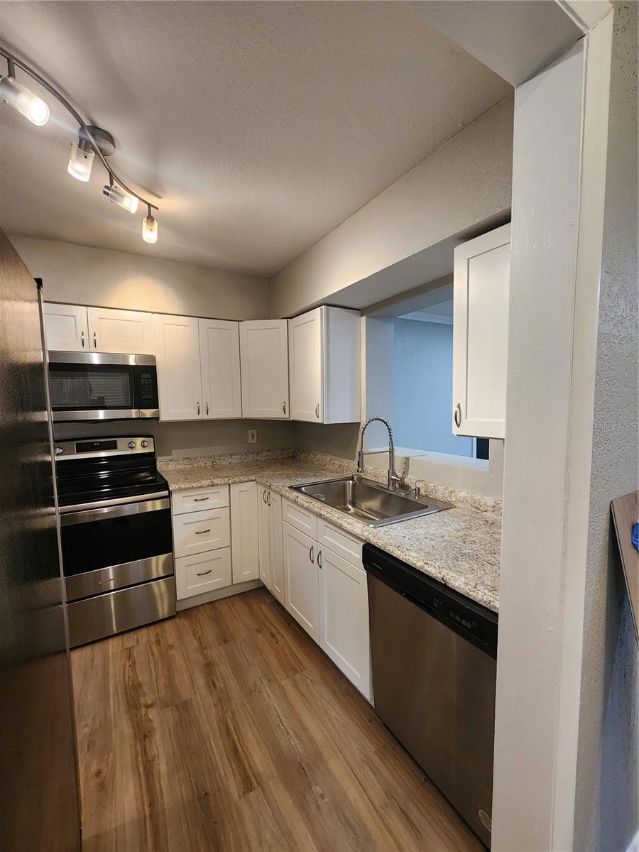 4307 W MAIN ST