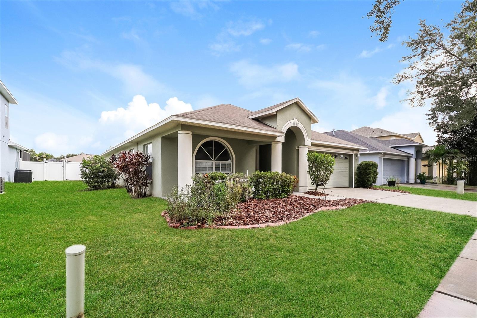 12755 Standbridge Dr, Riverview