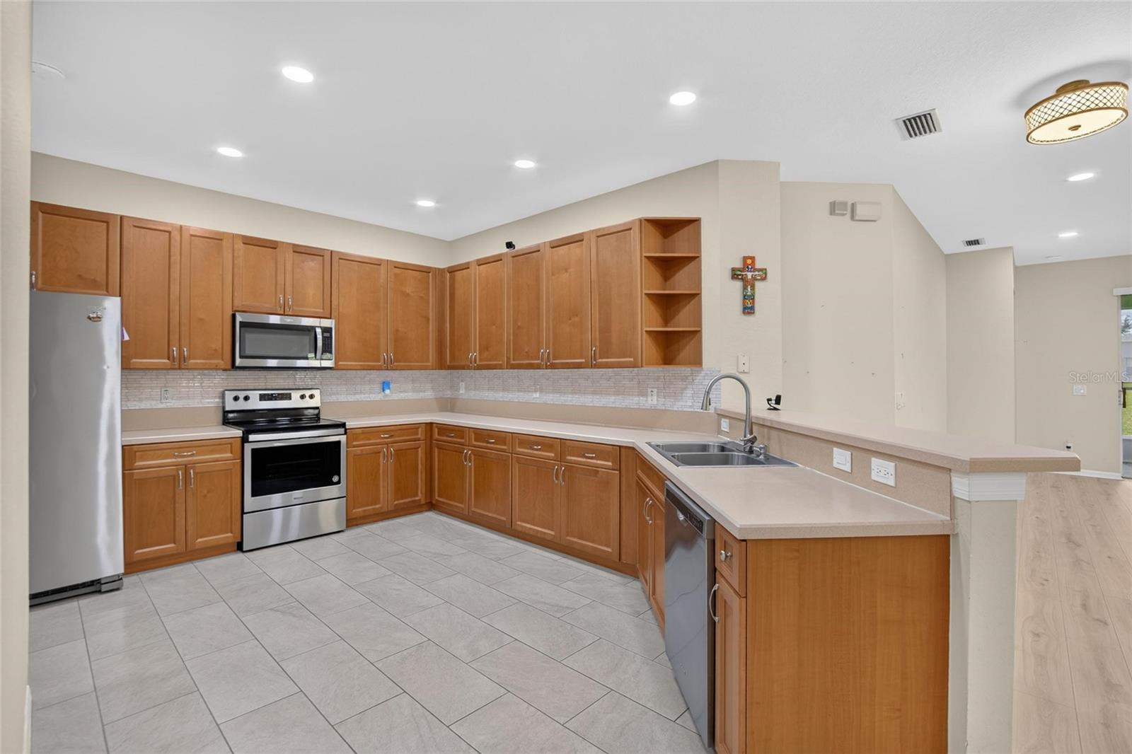 11428 CAPTIVA KAY DR