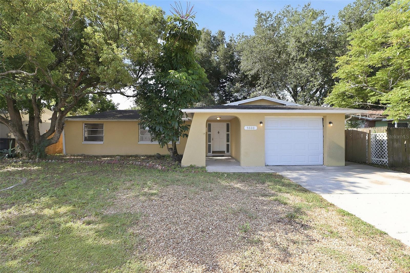 5600 Andrea Dr, Holiday