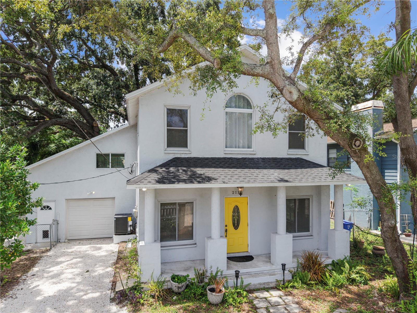 211 E 131st Ave, Tampa