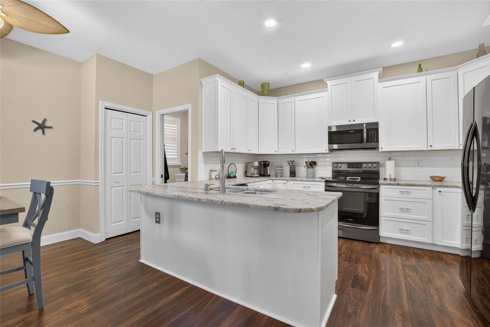 2205 PRESERVATION DR