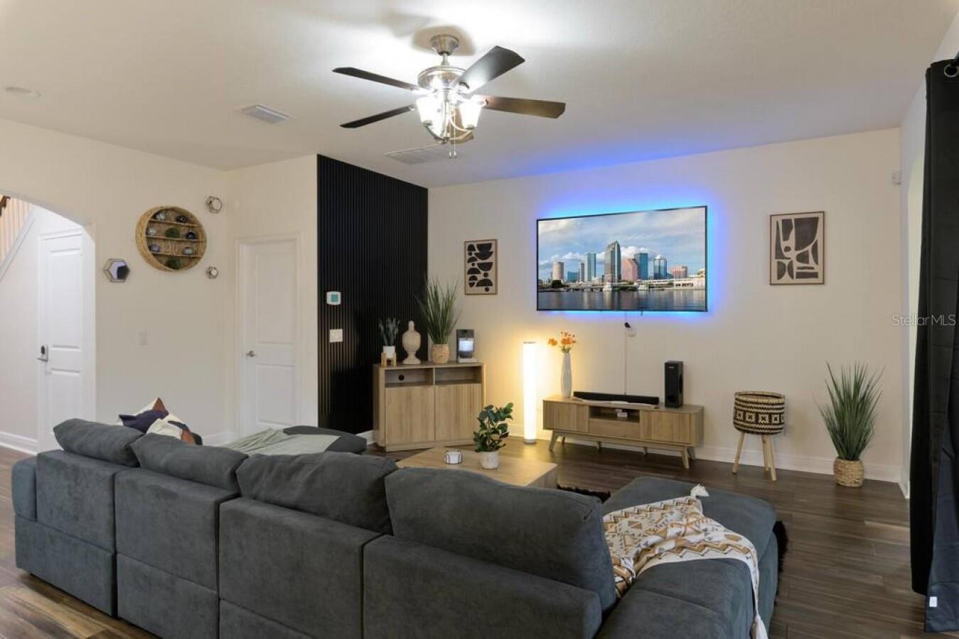 2930 W ROGERS AVE