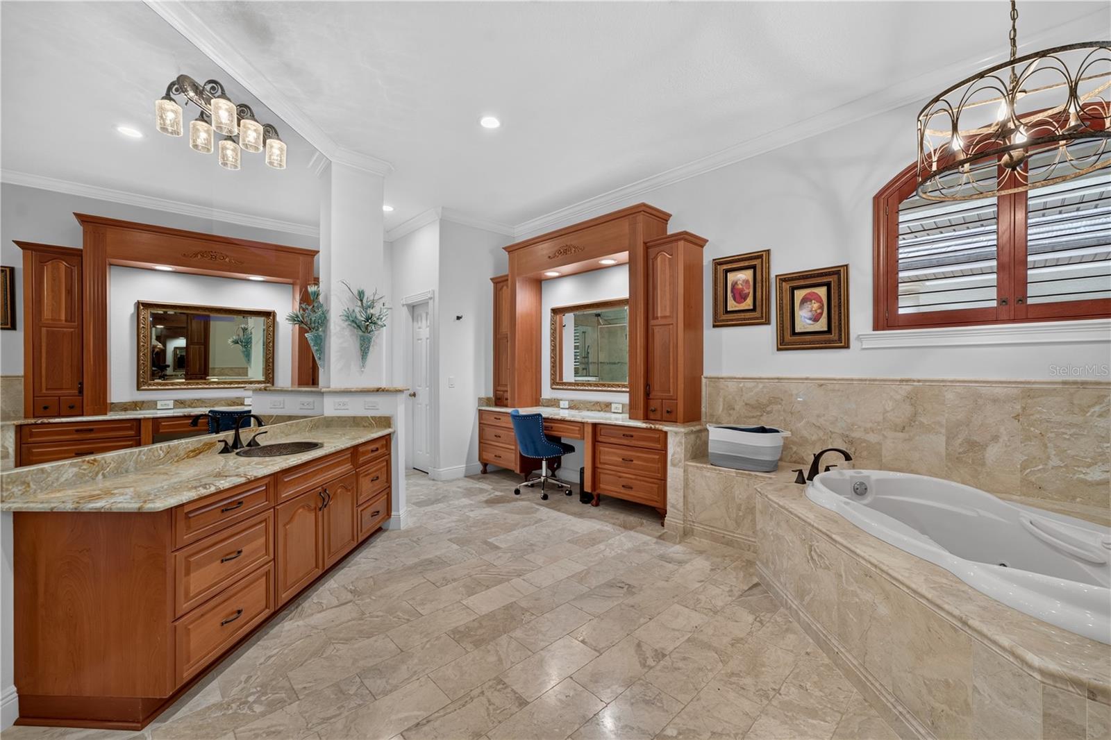 21732 SHAMU DR