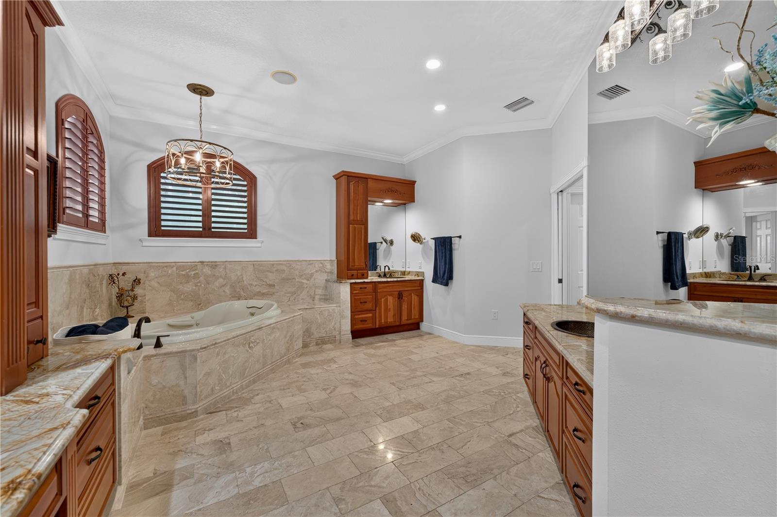 21732 SHAMU DR