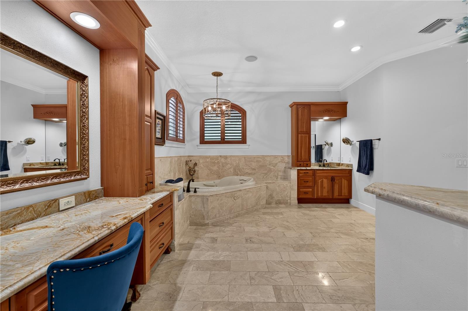 21732 SHAMU DR