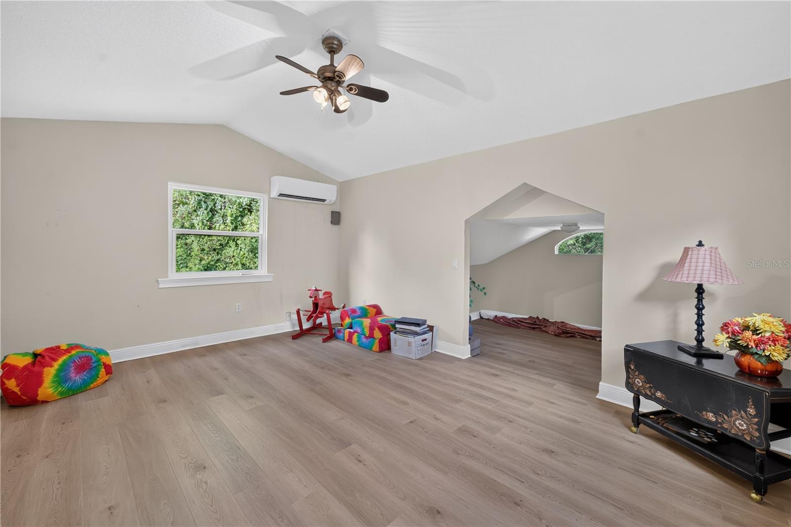 21732 SHAMU DR
