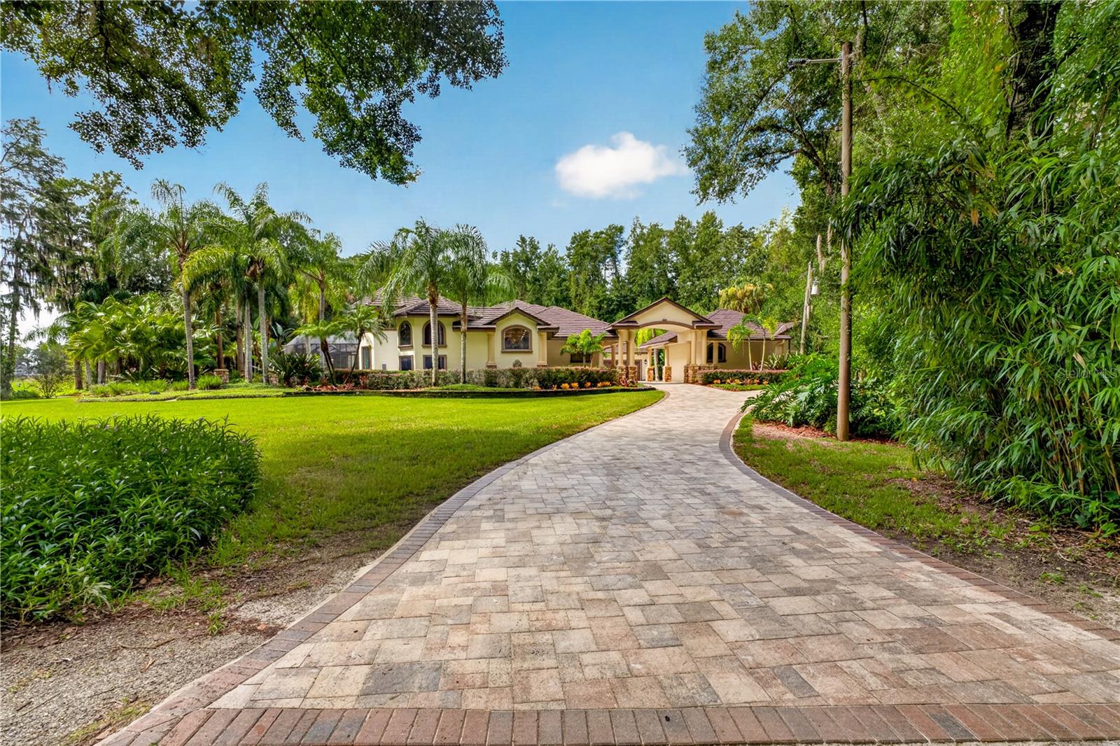 21732 SHAMU DR