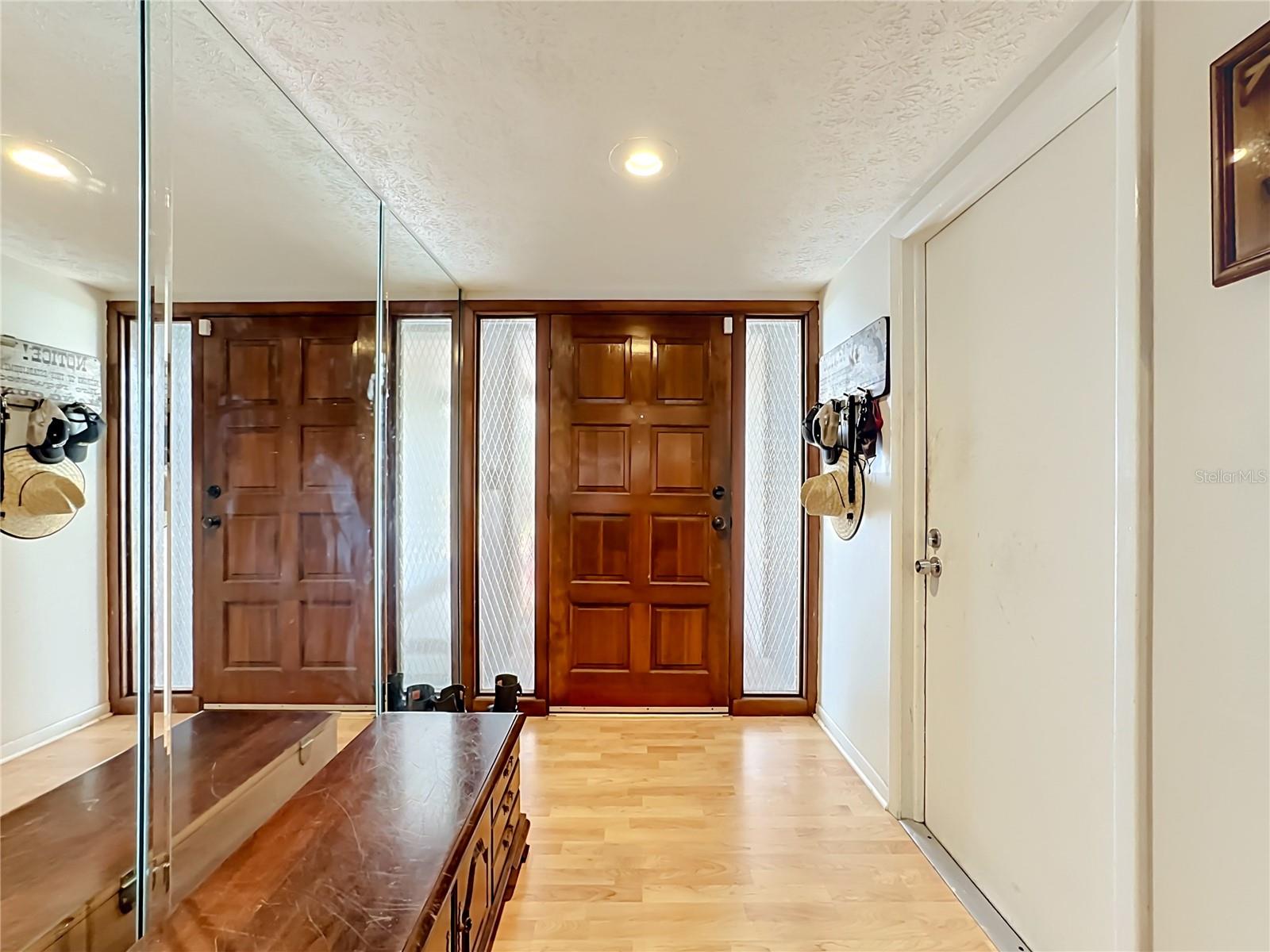 118 EUCLID LOOP