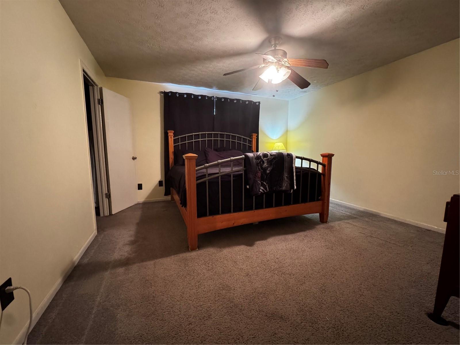 118 EUCLID LOOP