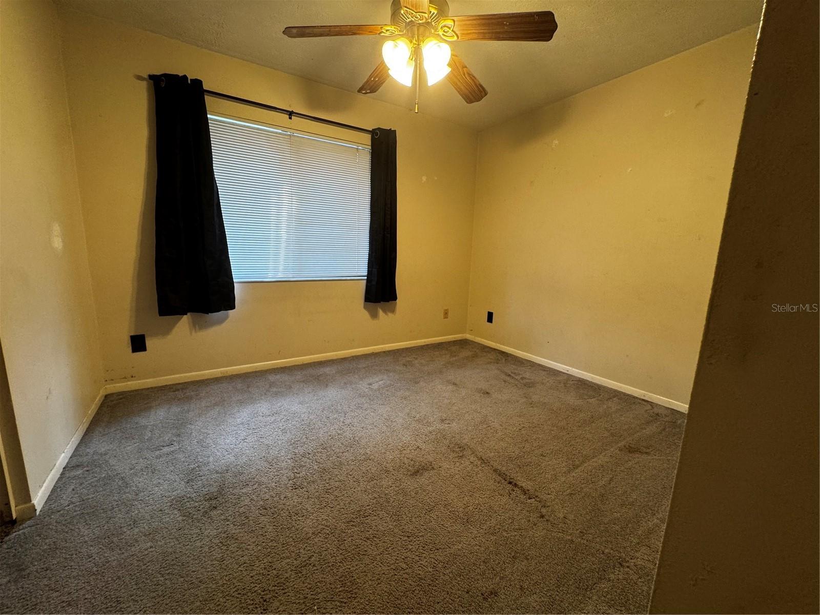 118 EUCLID LOOP