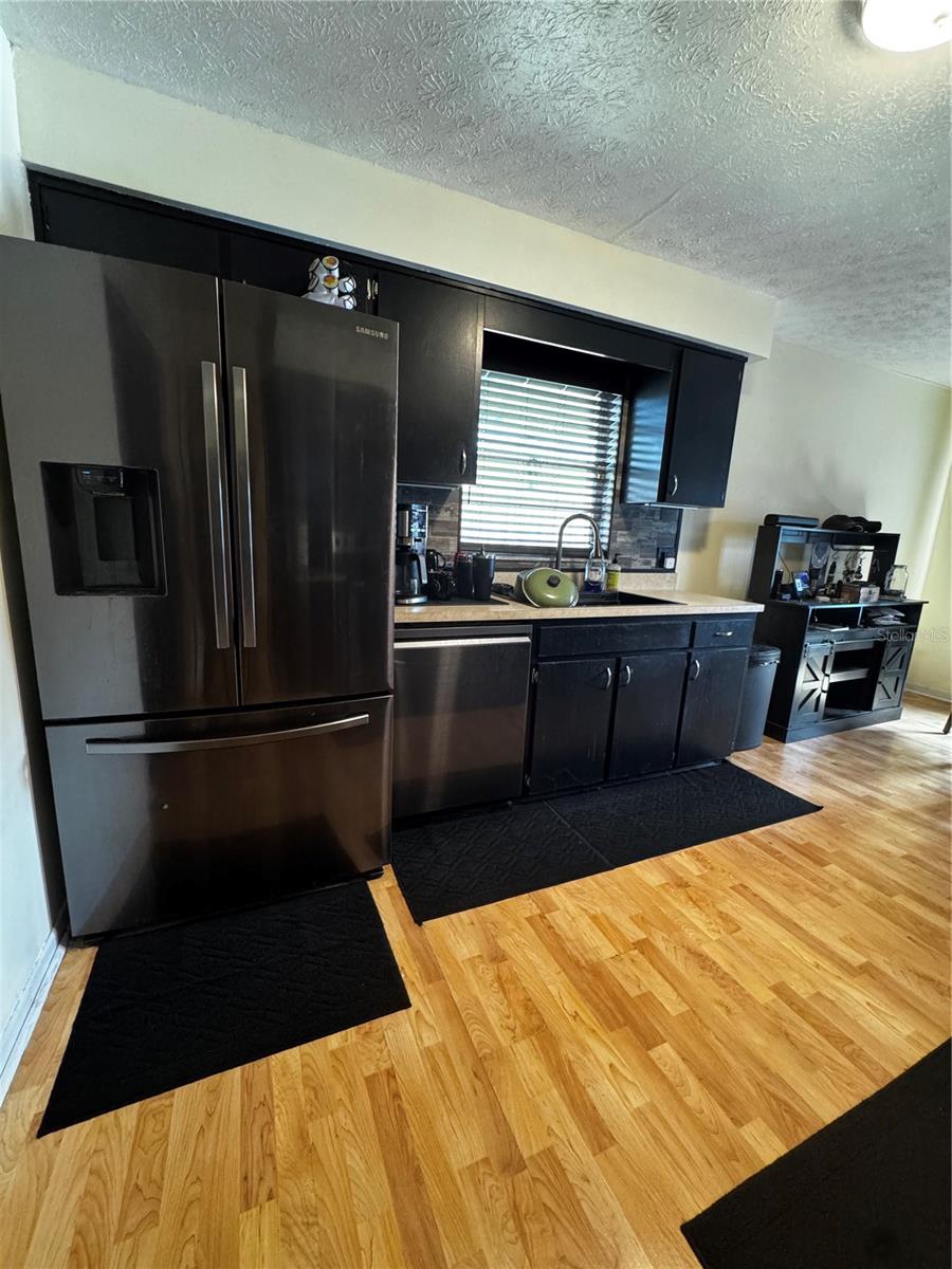 118 EUCLID LOOP