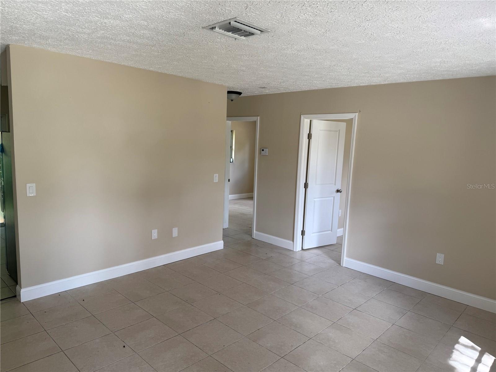 7317 JANCZLIK DR