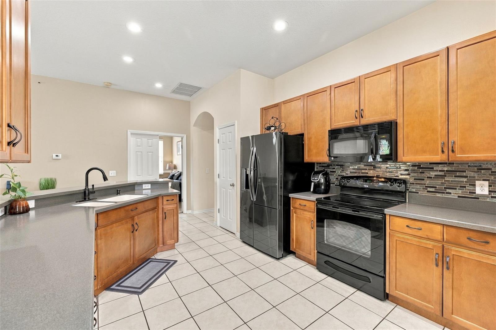 35136 DEERFIELD OAKS DR