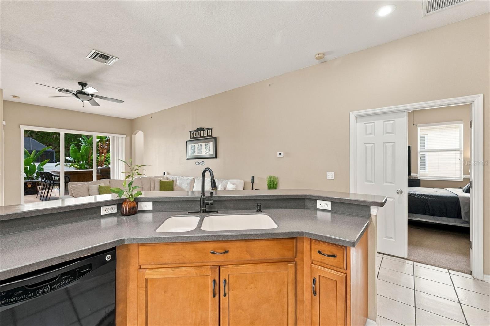 35136 DEERFIELD OAKS DR