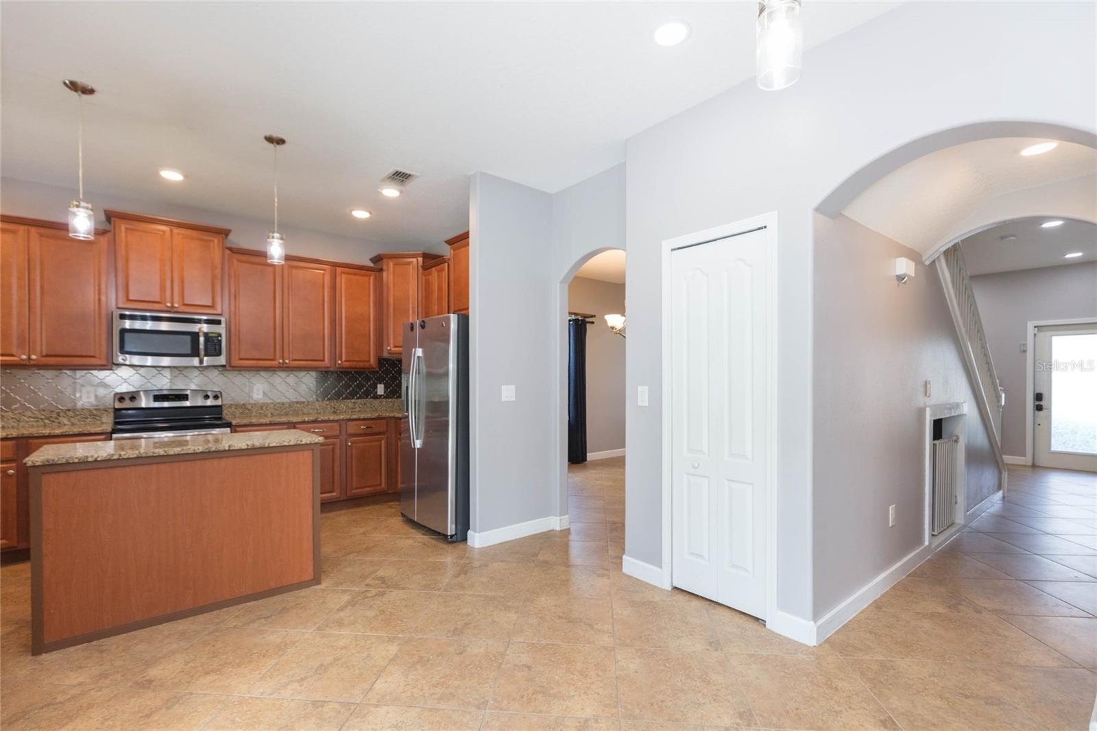11508 MANSFIELD POINT DR