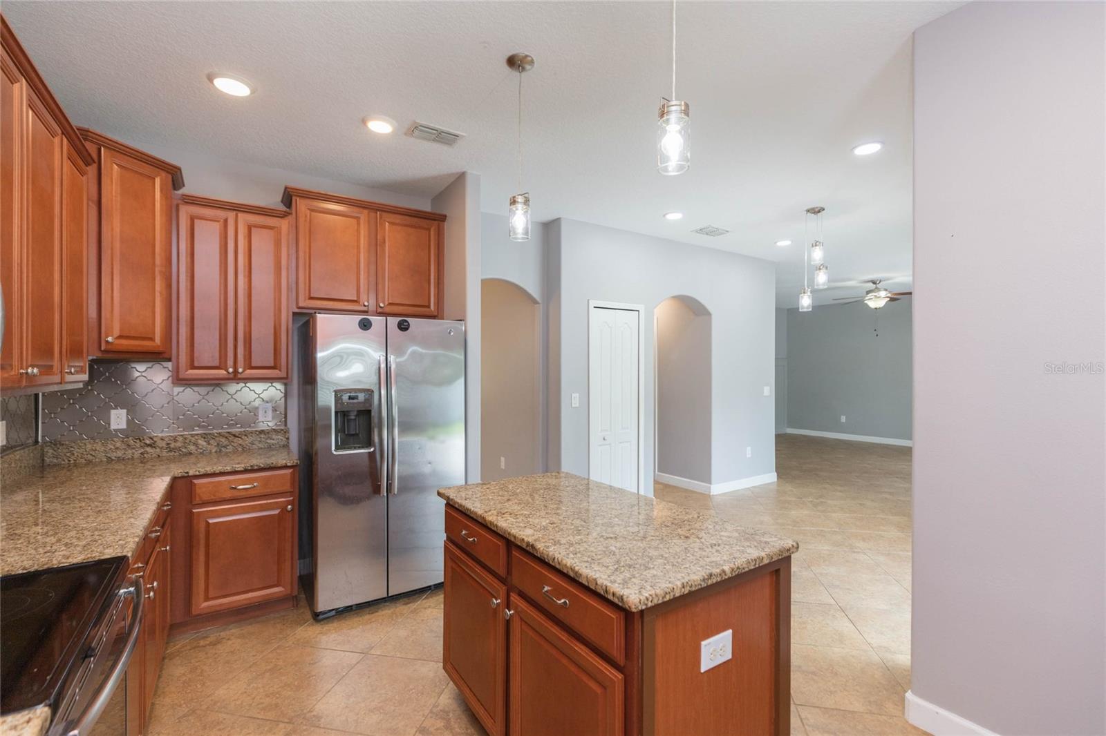 11508 MANSFIELD POINT DR