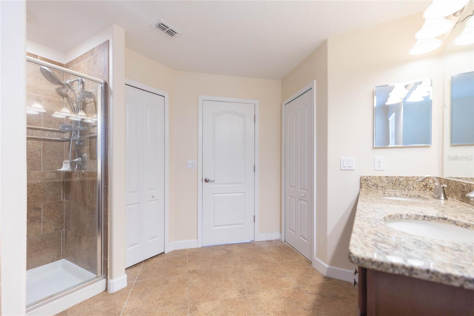 11508 MANSFIELD POINT DR