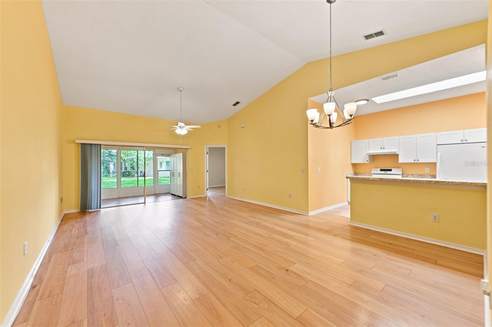 2472 NANTUCKET HARBOR LOOP