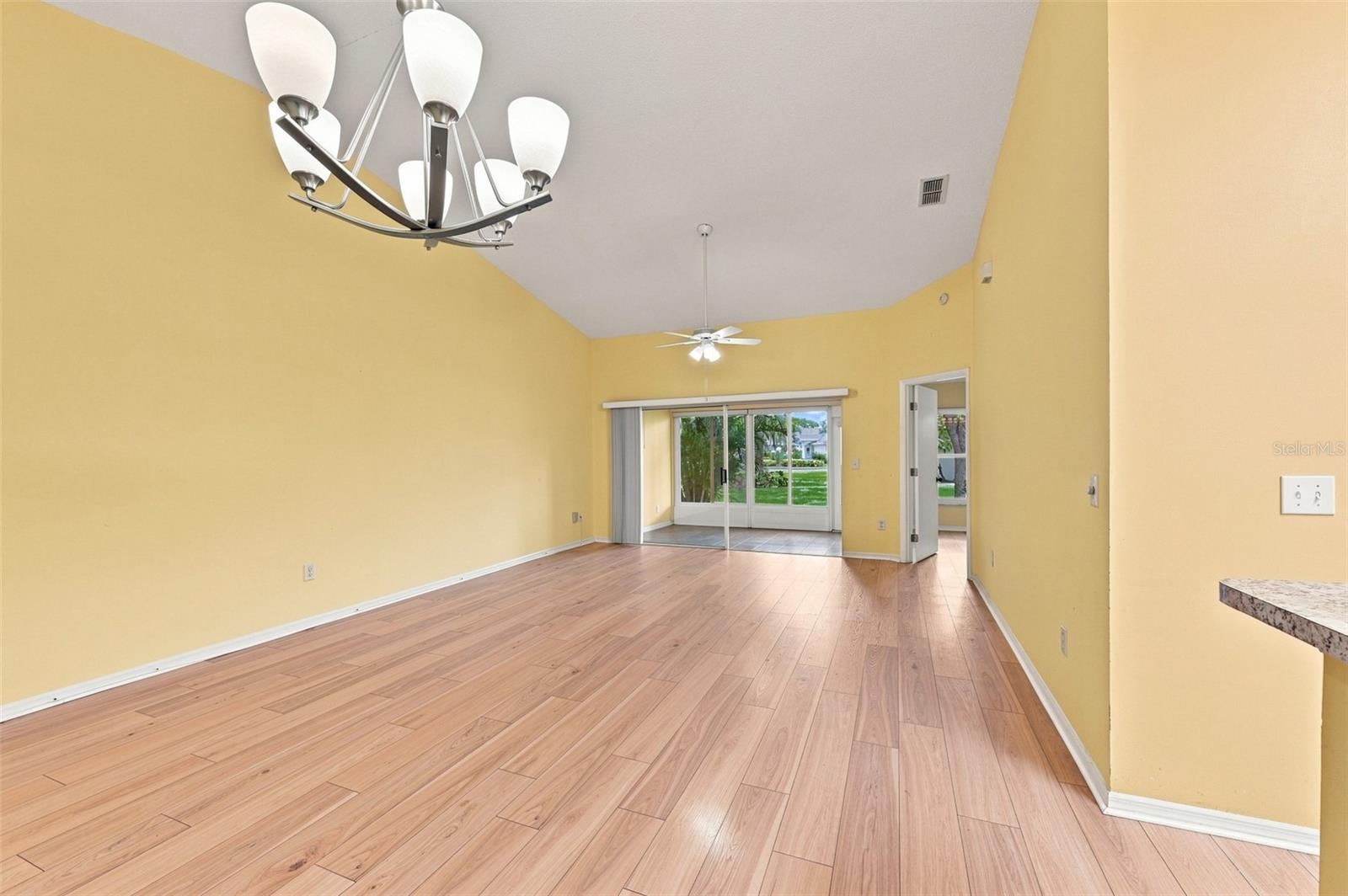 2472 NANTUCKET HARBOR LOOP