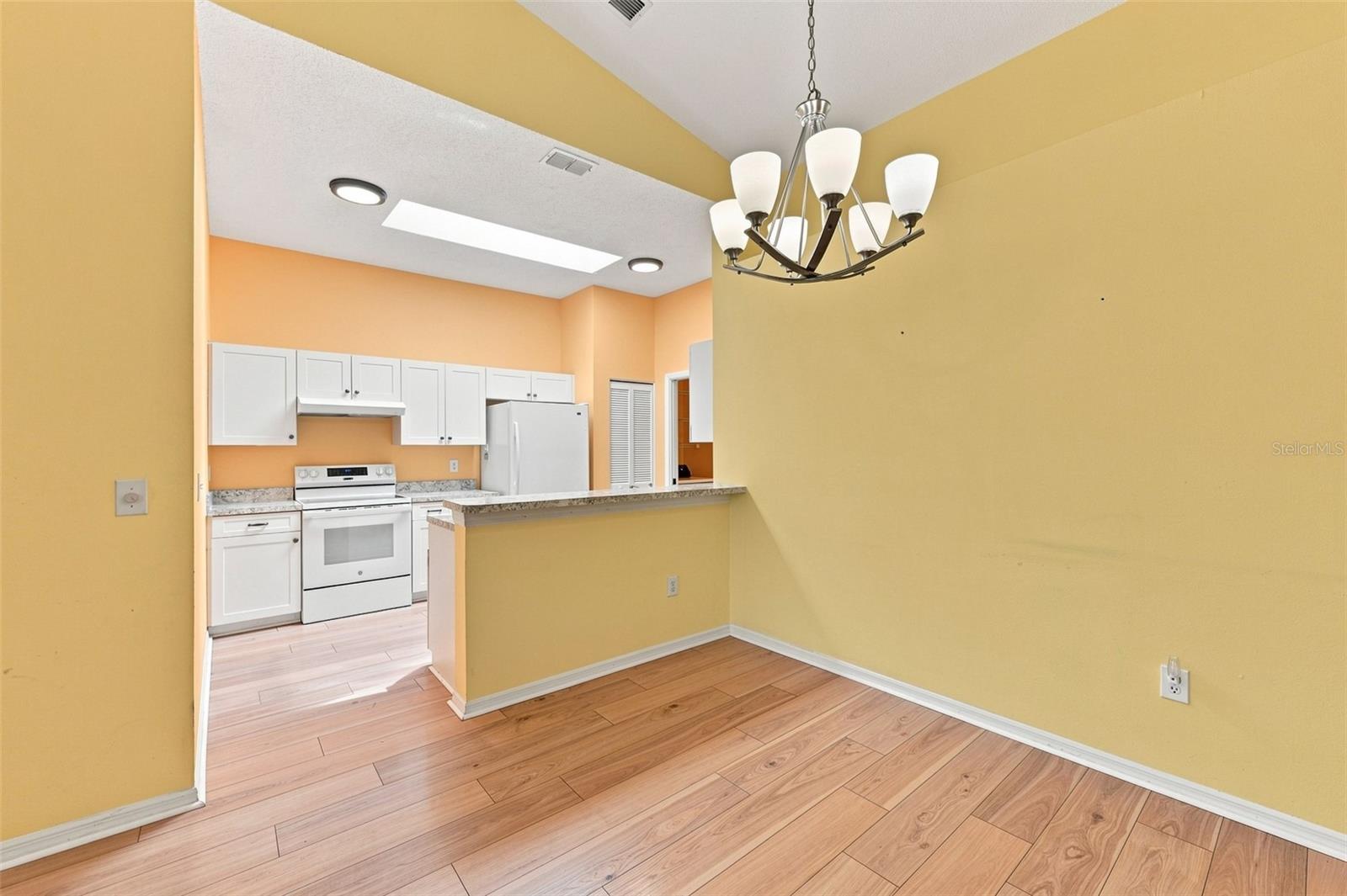 2472 NANTUCKET HARBOR LOOP