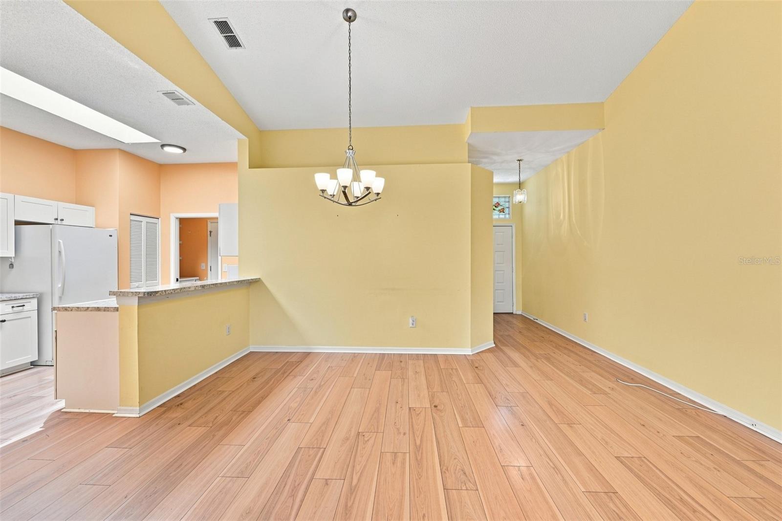 2472 NANTUCKET HARBOR LOOP