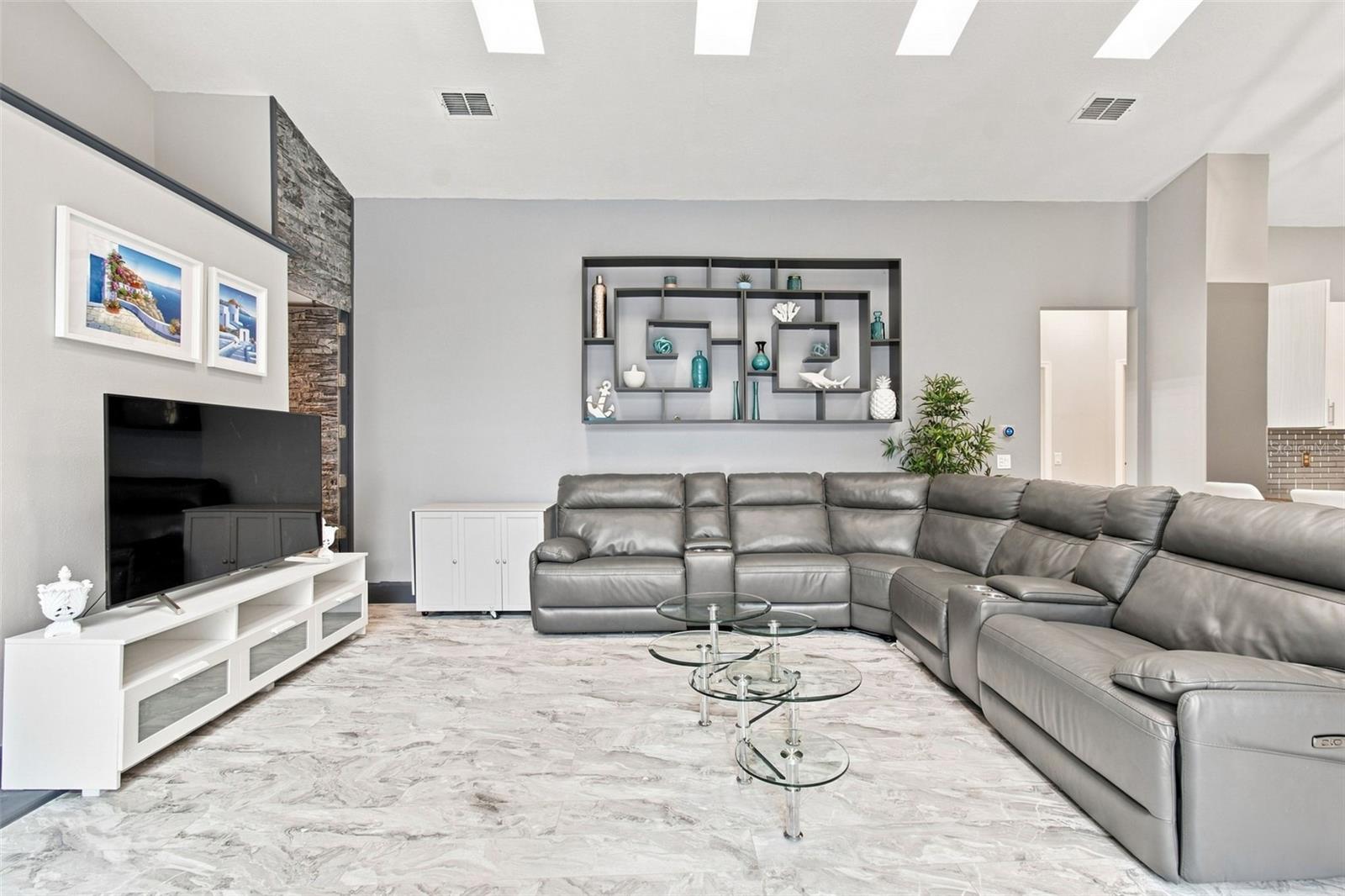 16018 WILMINGTON PL