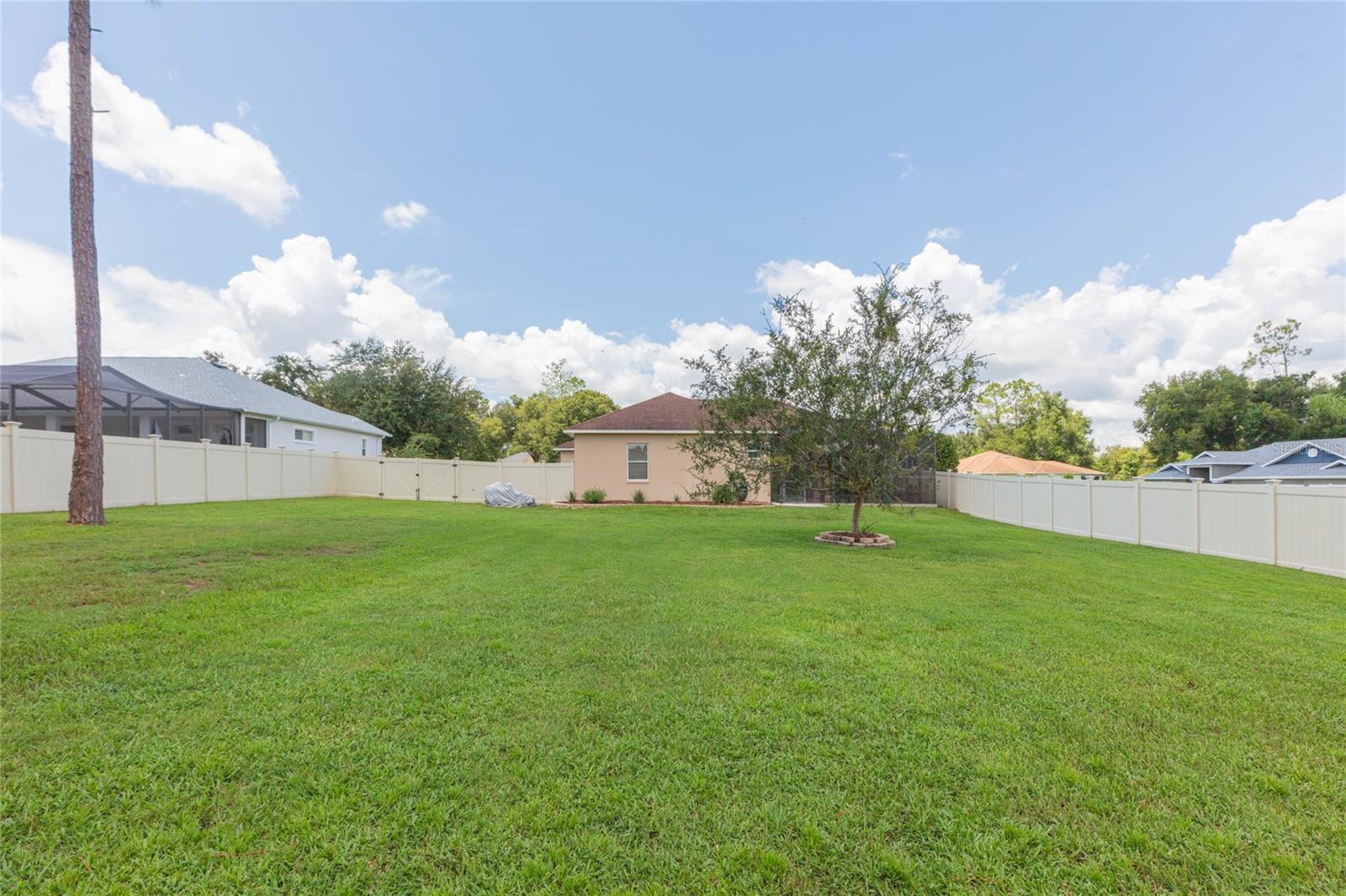 11544 PINE HOLLOW WAY