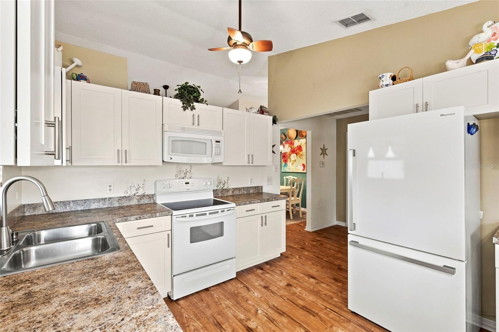 7637 BALHARBOUR DR