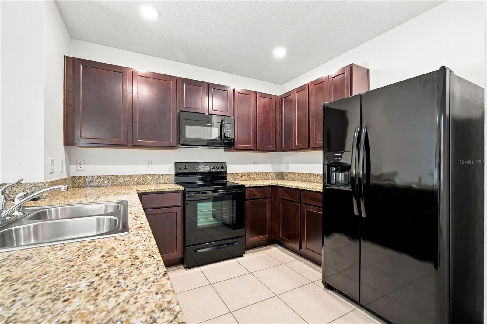 10920 CARLTON FIELDS DR