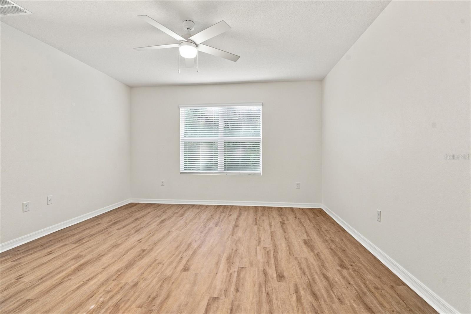 10920 CARLTON FIELDS DR
