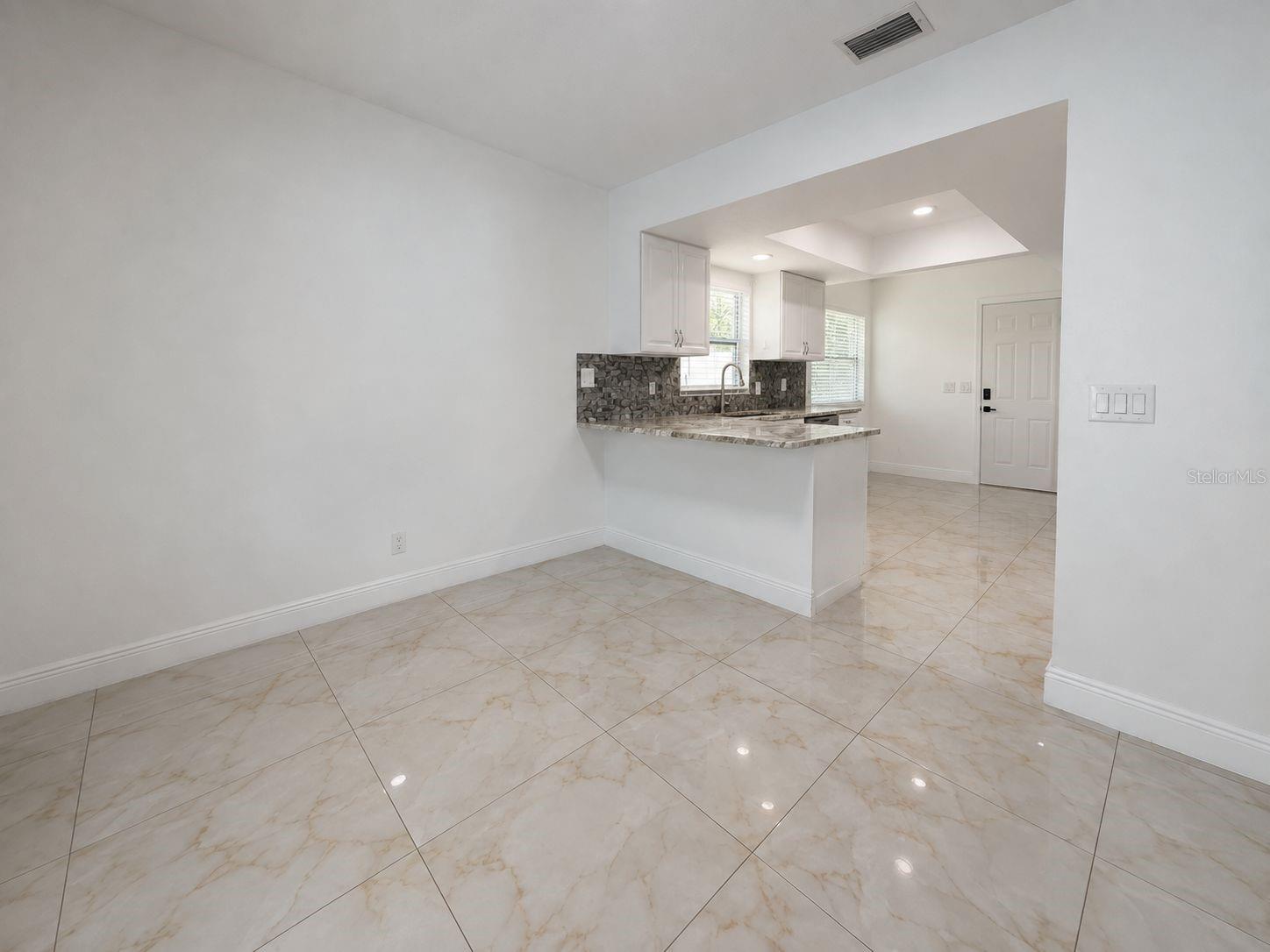 9203 CAMINO VILLA BLVD