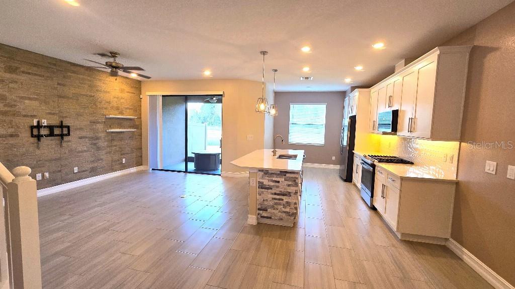 4887 ISOLA CT