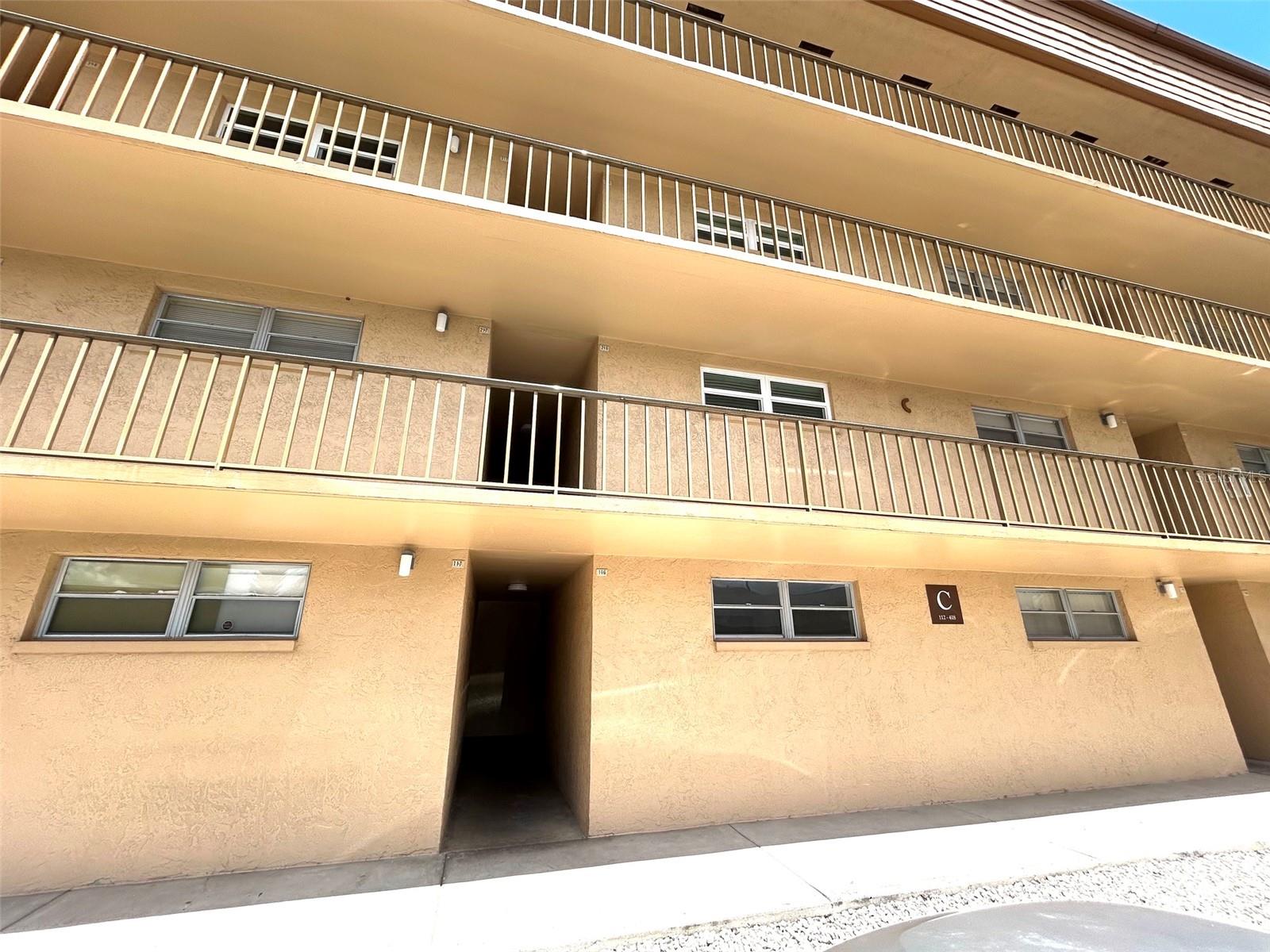 5820 N Church Ave #116, Tampa