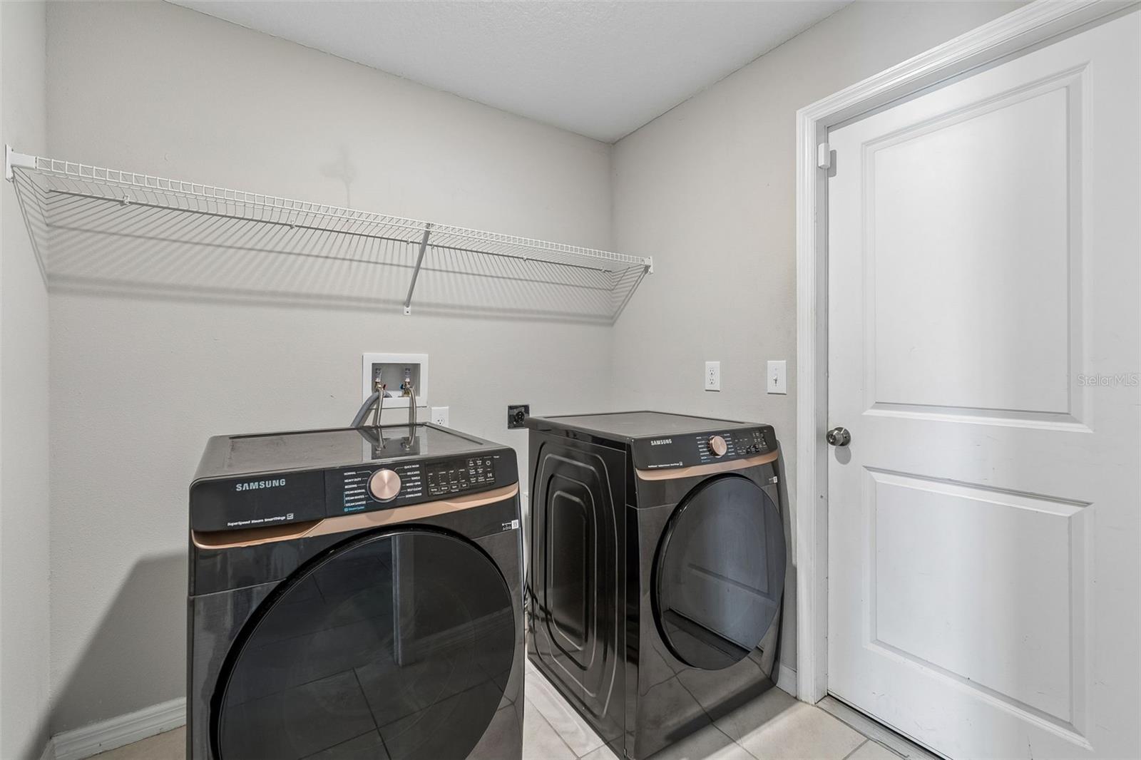 5404 BLUE AZURE DR