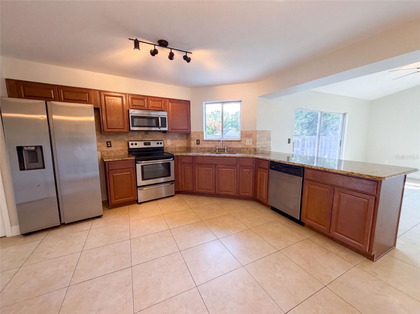 2330 FOGGY RIDGE PKWY