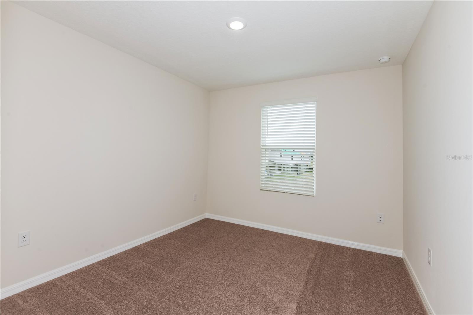 9867 PELICAN COAST DR