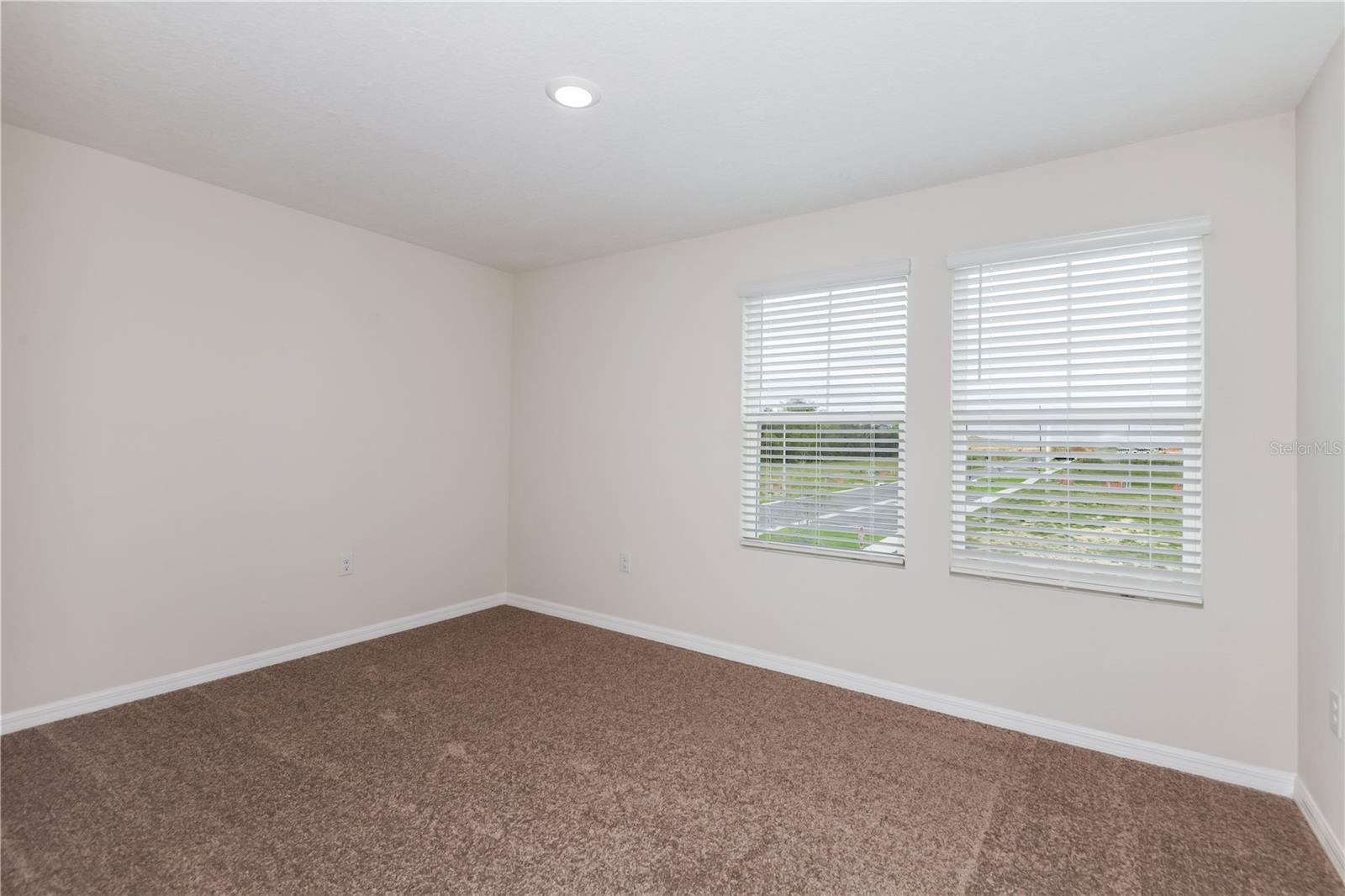 9867 PELICAN COAST DR