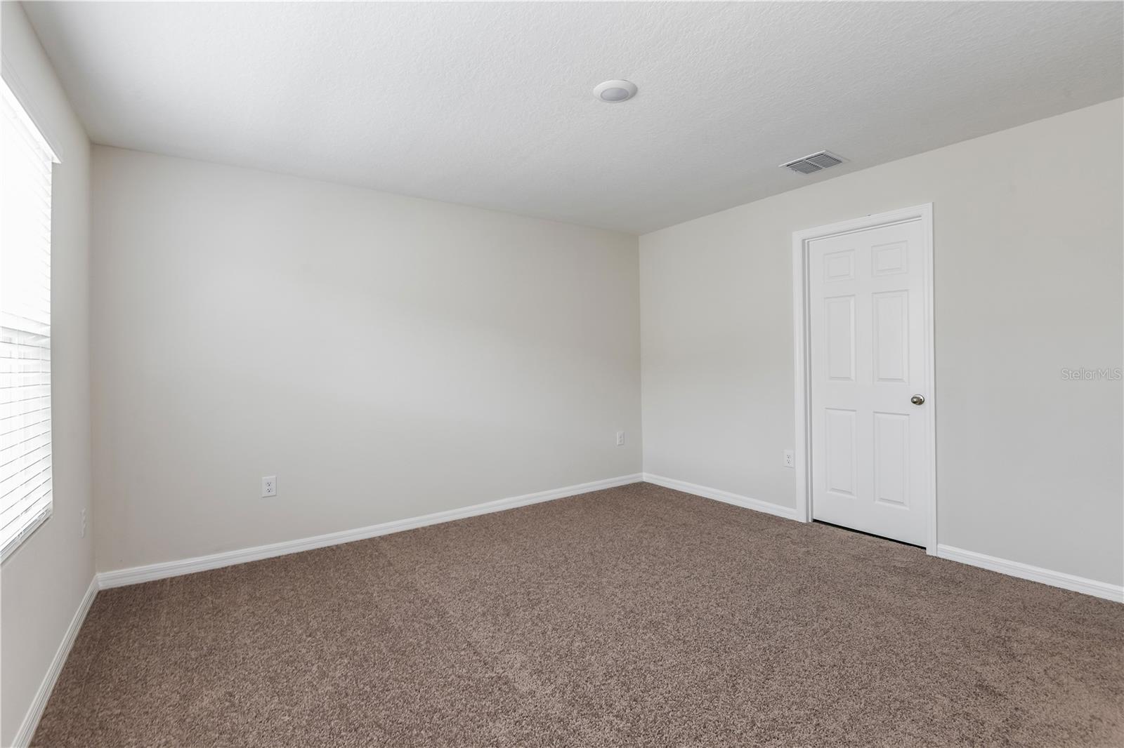 9867 PELICAN COAST DR