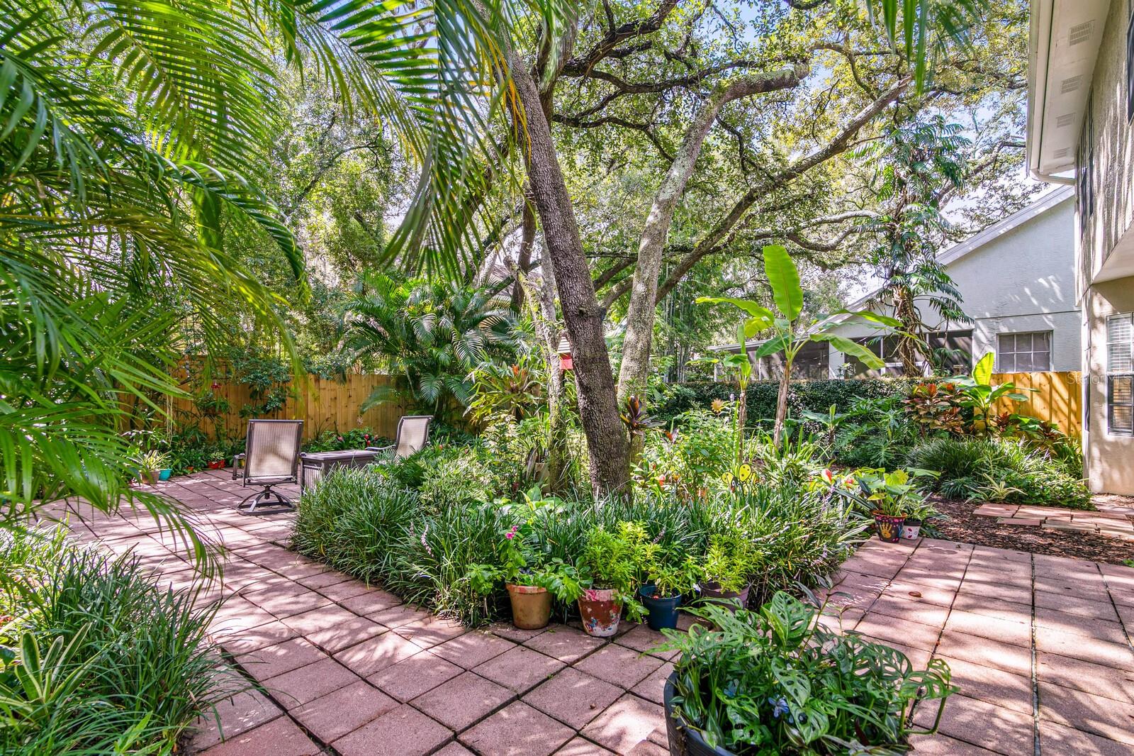 13133 GREENGAGE LN