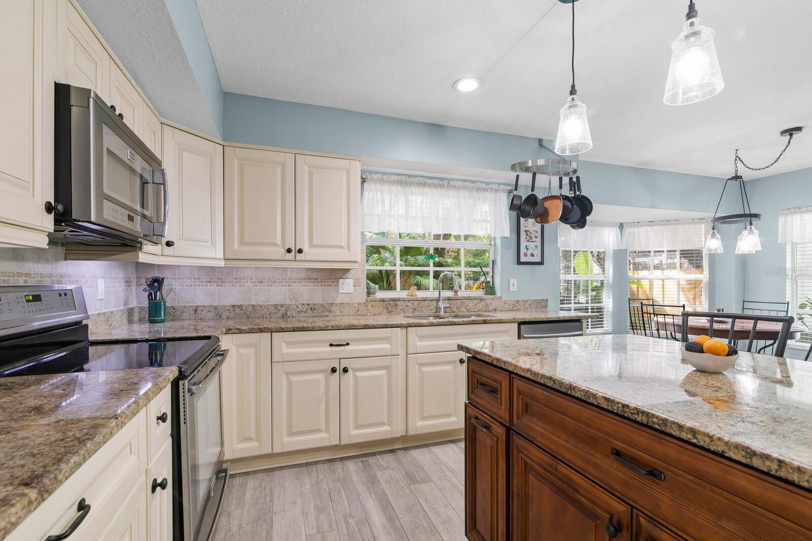 13133 GREENGAGE LN