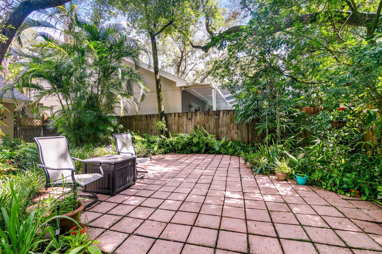 13133 GREENGAGE LN