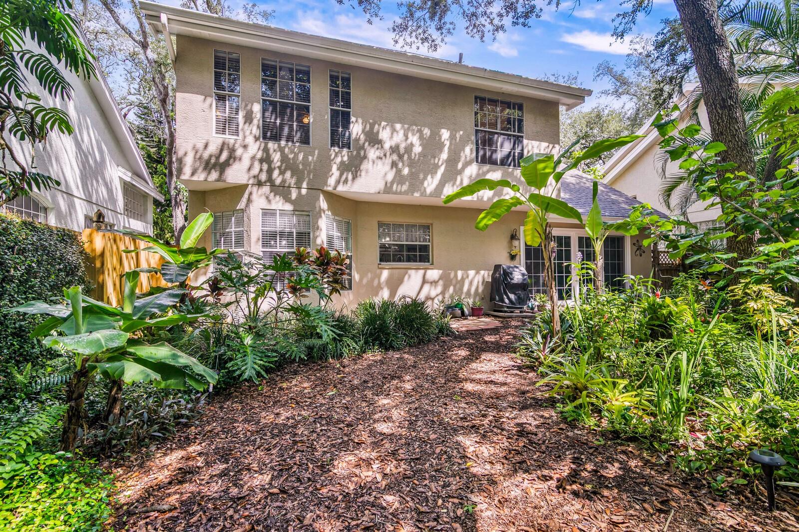 13133 GREENGAGE LN