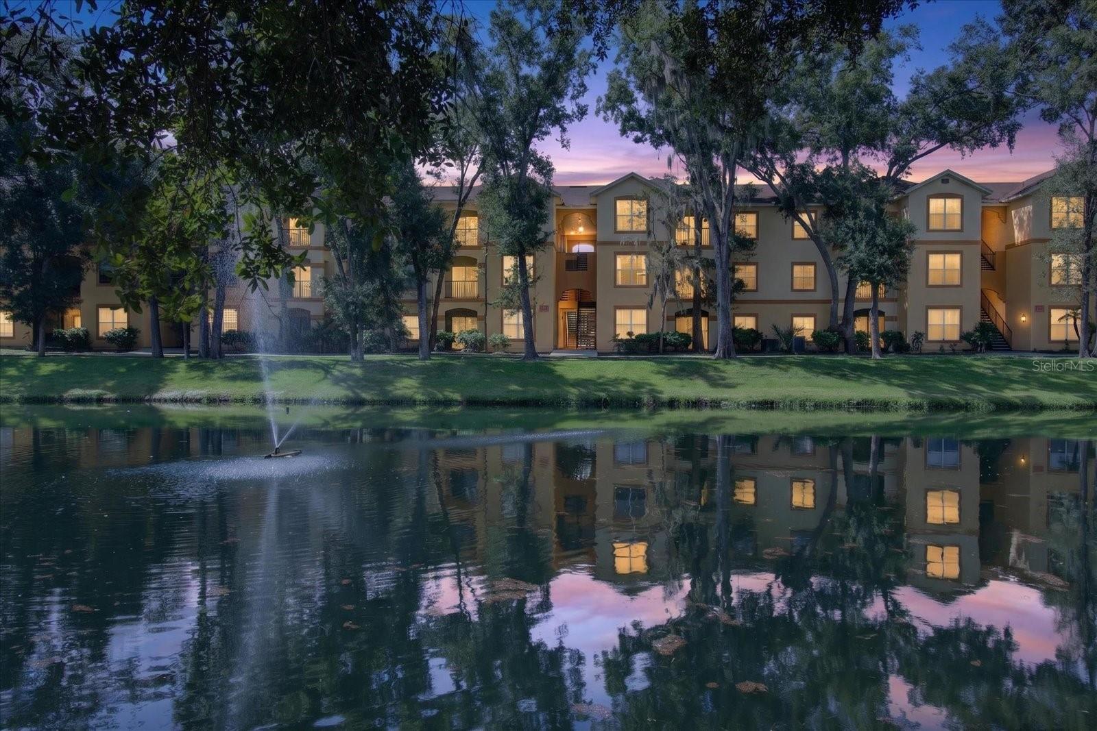 5608 PINNACLE HEIGHTS CIR #305