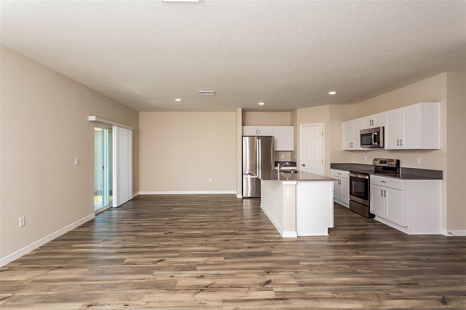 15257 MAUDE LANDING LOOP