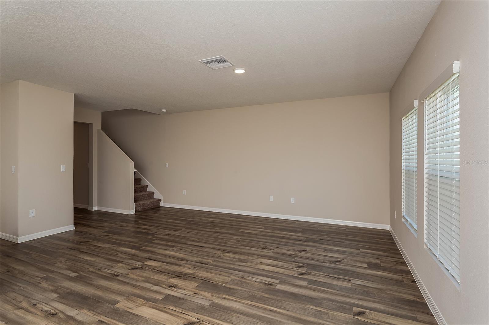 15257 MAUDE LANDING LOOP