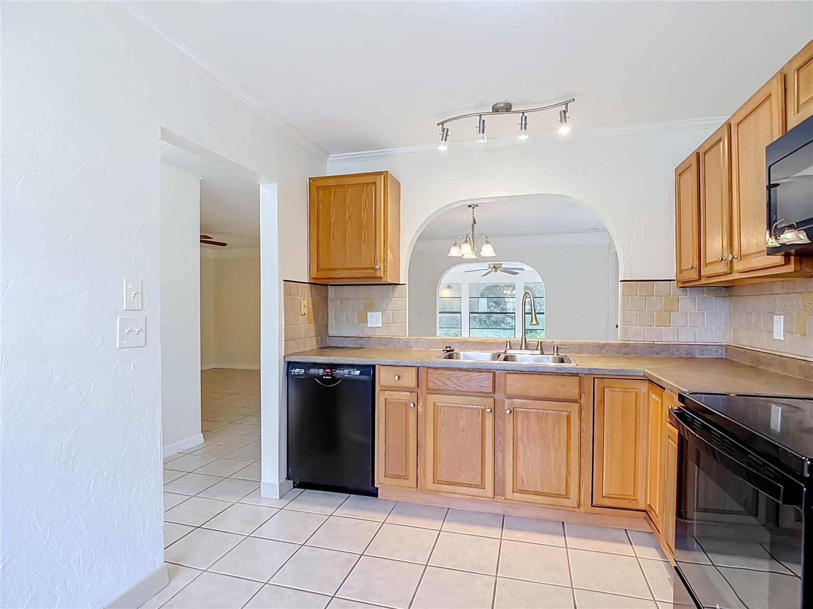 11510 PAMPAS DR