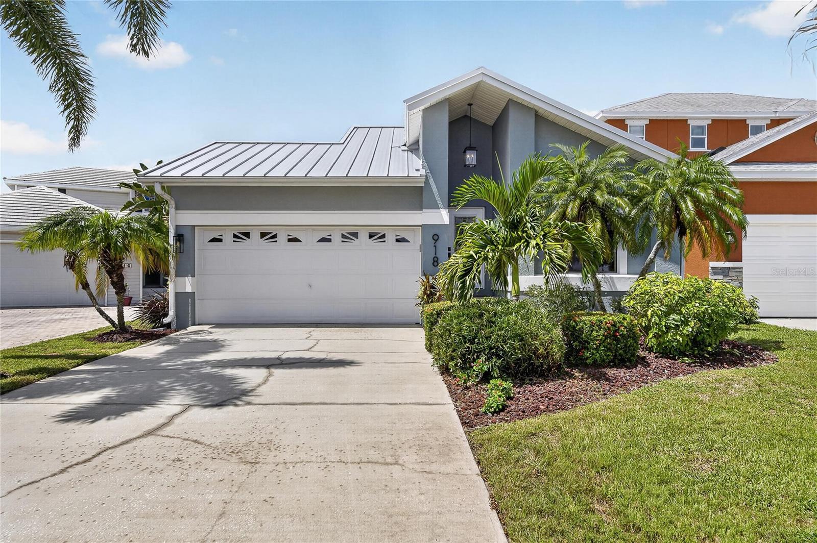 918 Shagos Dr, Apollo Beach