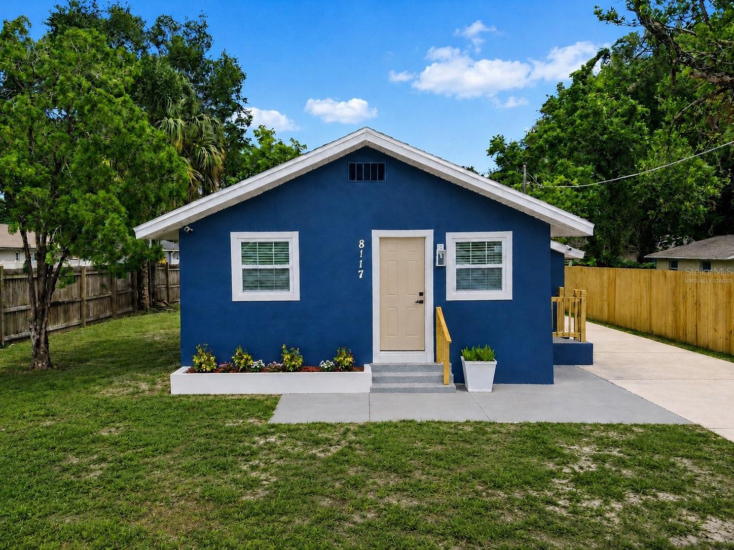 8117 N Klondyke St, Tampa