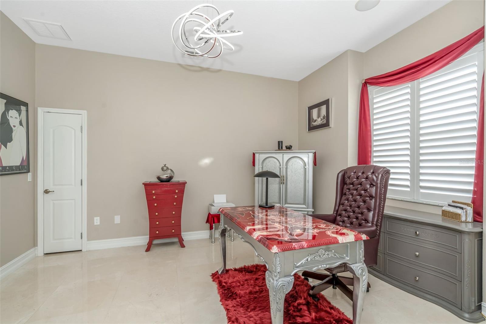 21812 CARSON DR